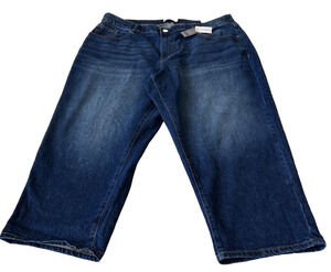 Lane‎ Bryant Signature Fit Mid Rise Boyfriend Capri Jeans Women’s Size 18 NWT
